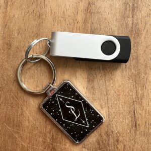 Sacha-Lee Double Album USB with Keychain – Double Album sur Clé USB Avec Porte-Clés